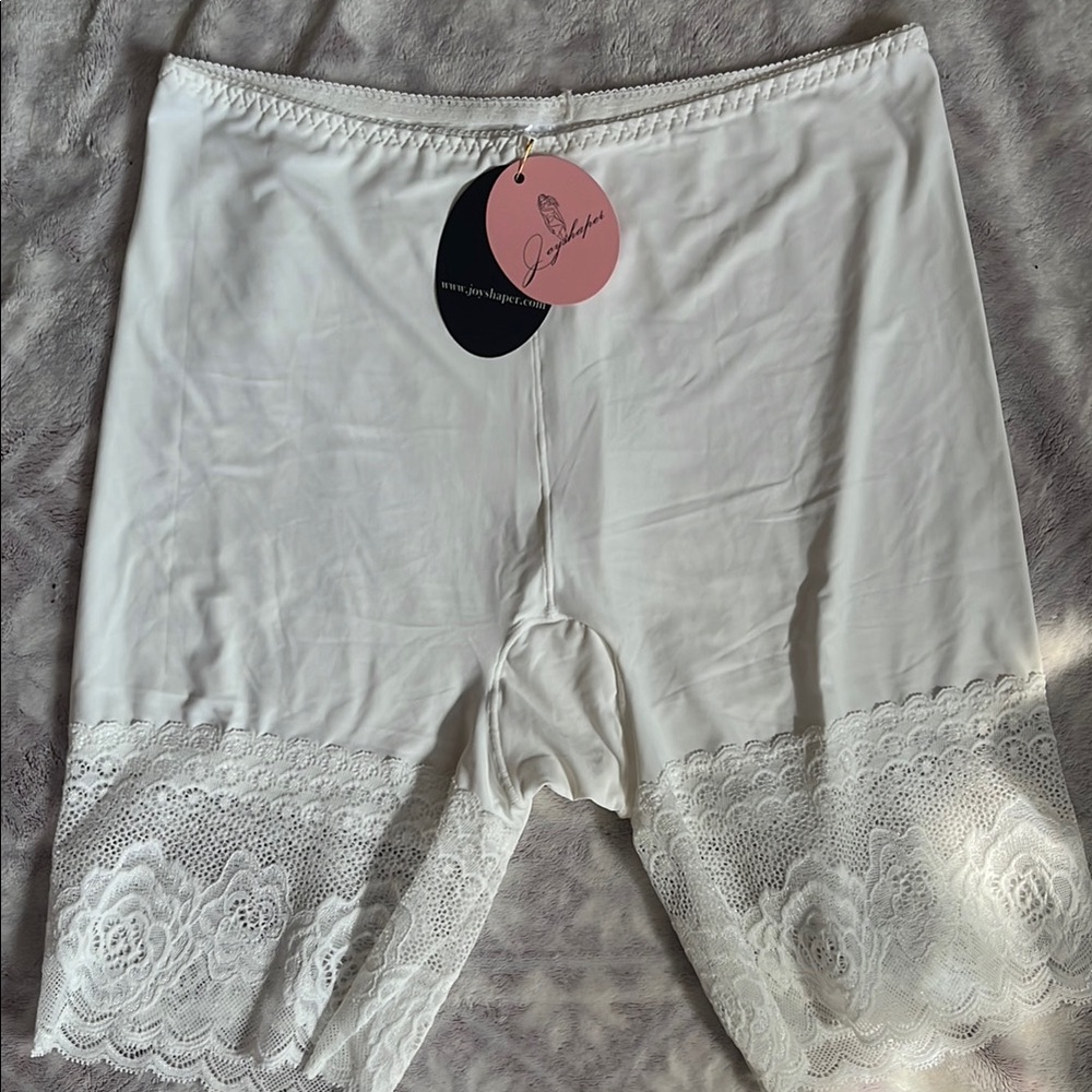 Elegant White Lace Trim Shorts by